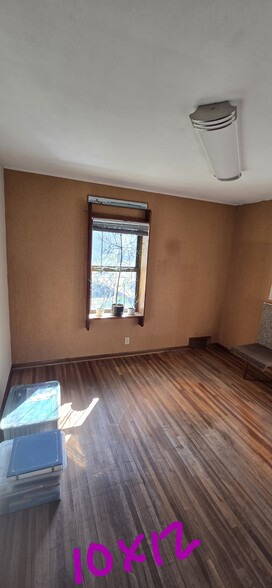 Building Photo - 218 S 29th St