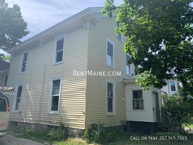 Building Photo - 118 Grove St