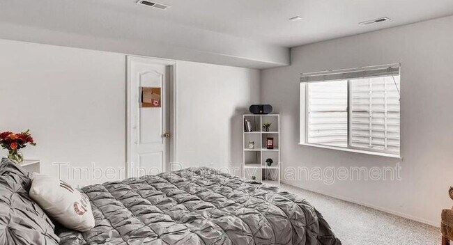 Building Photo - 2084 Coldstone Way