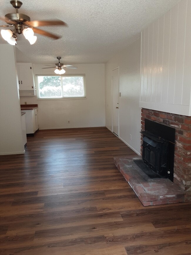 Building Photo - 1630 El Cerrito Dr