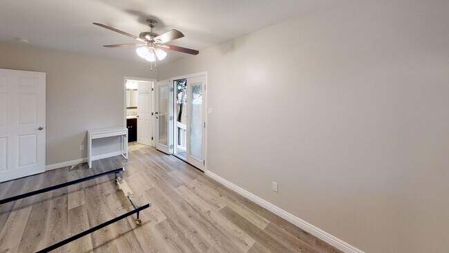 Building Photo - SDSU 5BD House – Walk to Campus, Prime Stu...