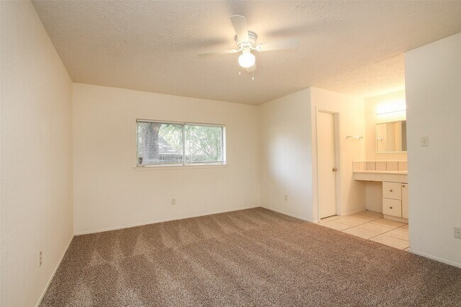 Building Photo - 4626 Quailgate Dr