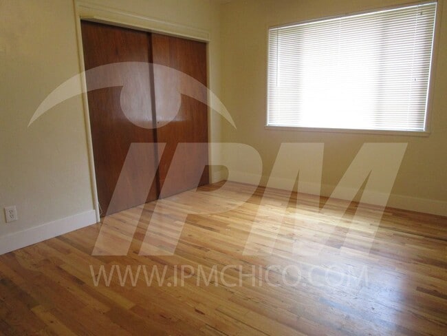Primary Photo - 3-Bed, 1.5-Bath Single-Family Home in the ...