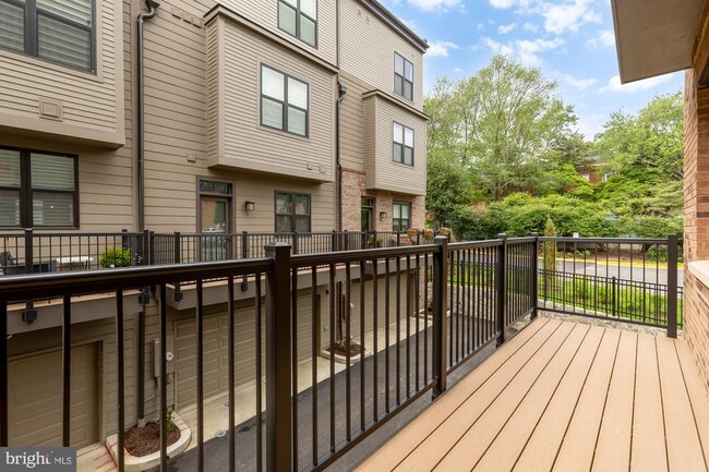 Building Photo - 5530 Topaz Ln