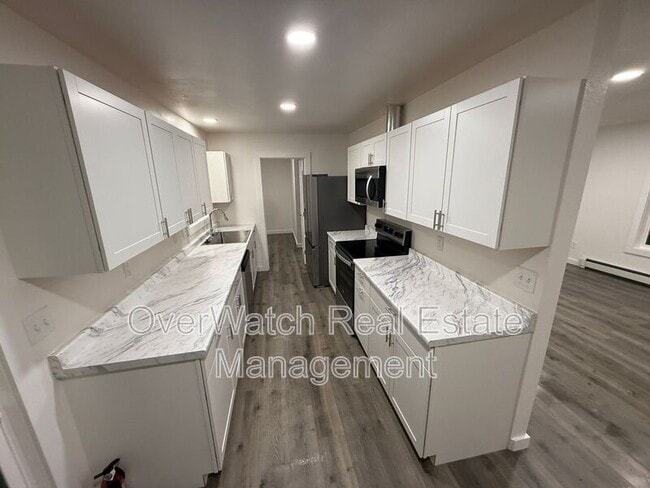 Building Photo - 7350 Cantonment Ct