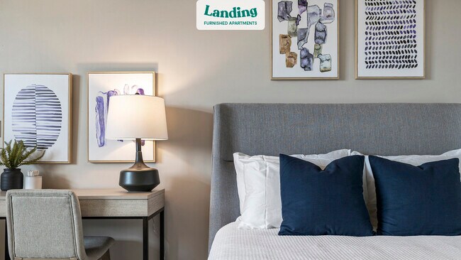 Building Photo - 4780 SE Milwaukie Ave