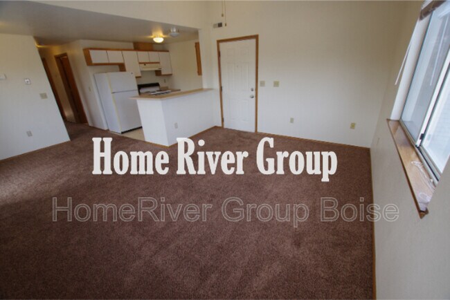 Building Photo - 5949 W Ellens Ferry Ct