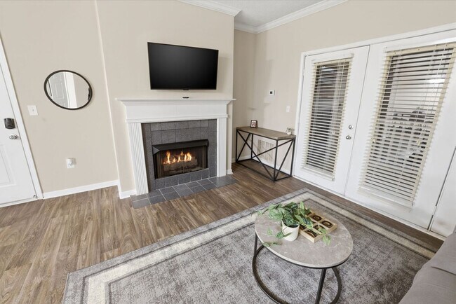 Building Photo - 1701 Wildwood Crossings Dr