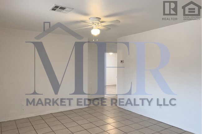 Building Photo - 3Bed/1Bath Home at 15th/Peoria! $199 MOVE-IN SPECIAL! Move-In Ready on 12/18/2025!