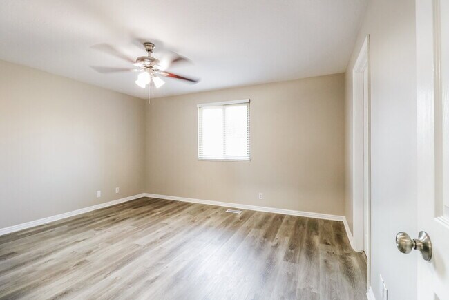 Building Photo - 3222 Flintbrook Cir