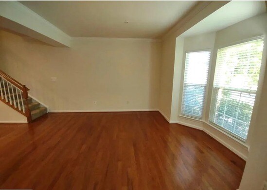 Building Photo - 7308 Brunson Cir