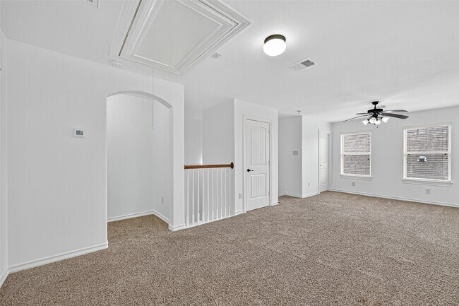 Building Photo - 2019 Argos Dr