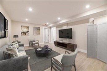 Building Photo - 70 Gore St