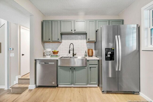 Building Photo - 417 Watergap Dr