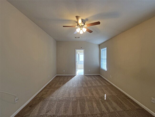 Building Photo - 2414 Gwenfair Dr