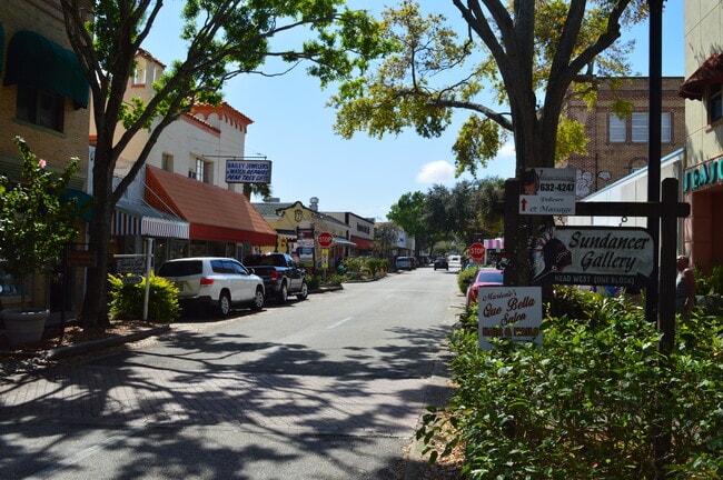 Building Photo - 115 Indian River Dr