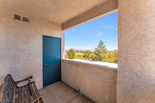 Building Photo - Bright & Stylish Condo with Fireplace and Private Balcony in a Resort-Style Community!