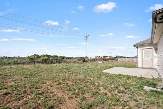 Building Photo - 107 Meadowbrook