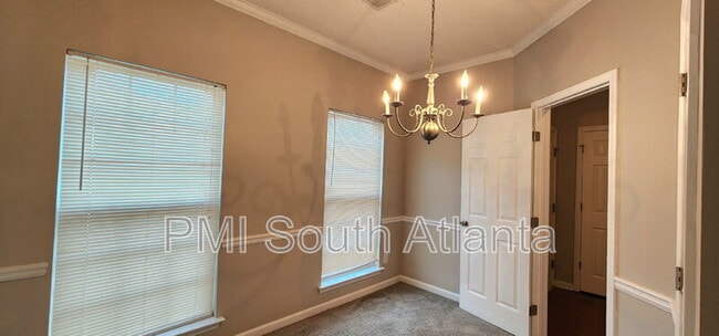 Building Photo - 176 Shenandoah Dr