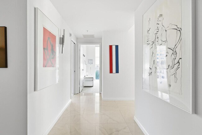 Building Photo - 550 Okeechobee Blvd