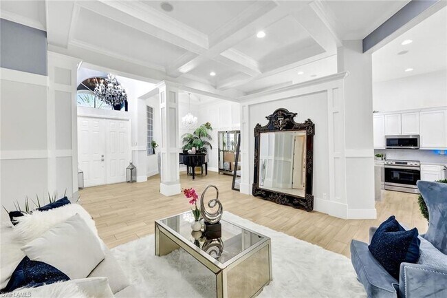 Building Photo - 8910 Paseo De Valencia St