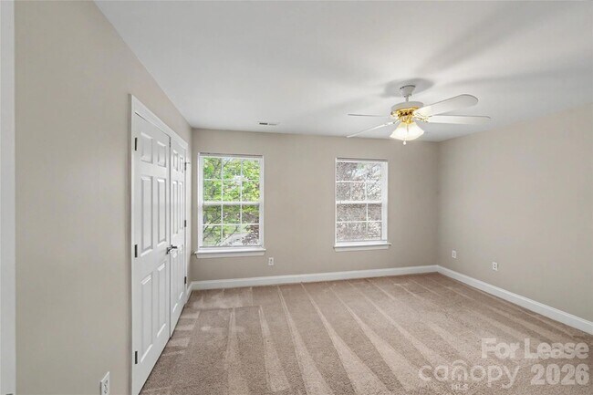 Building Photo - 2120 Sardony Ln