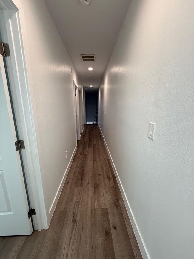 Building Photo - LANFRANCO(3743)