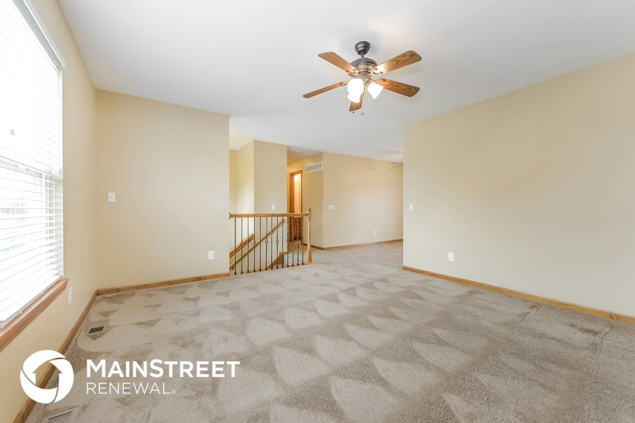 Building Photo - 1700 Clear Creek Dr