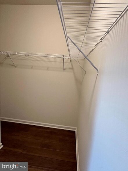 Building Photo - 751 McComb Pl