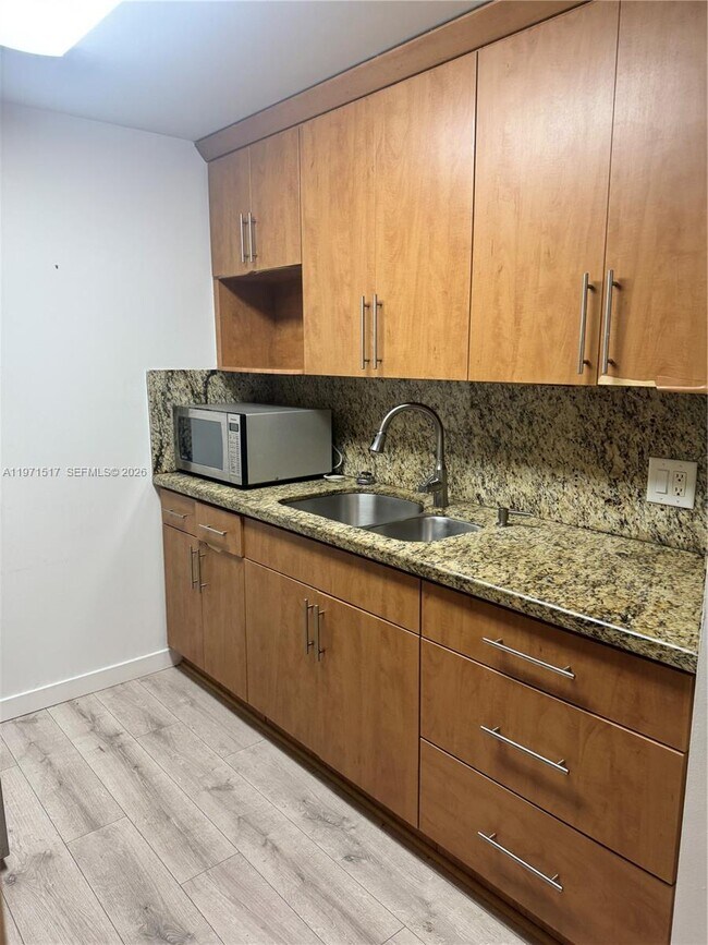 Building Photo - 200 SW 132nd Way