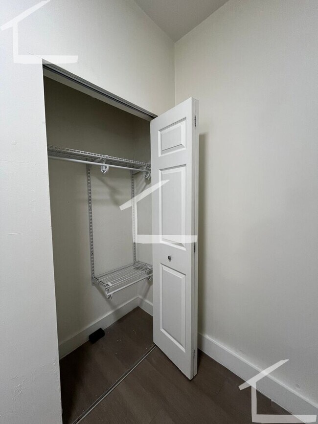 Building Photo - 568 Massachusetts Ave