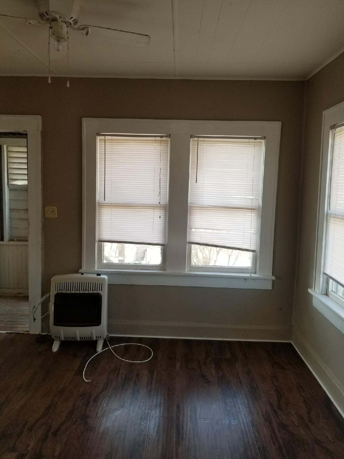 Building Photo - 2147 Avenue E