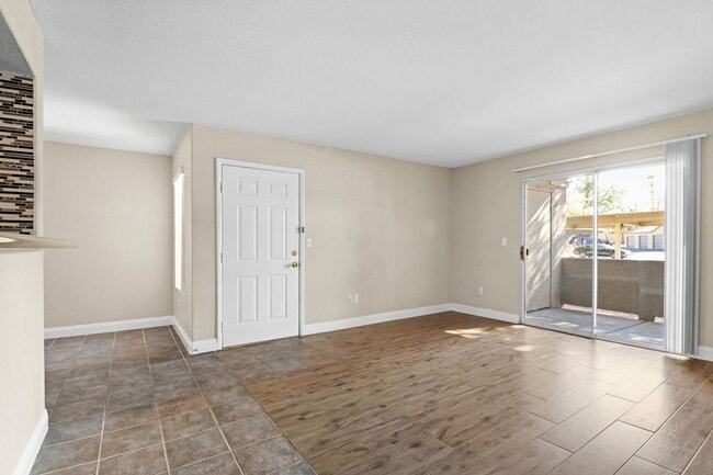 Building Photo - SE!!! Gated!! 1 Bedroom 1st Floor!! One Car Garage!!! Community Pool, Spa, Clubhouse!!! All tile ...