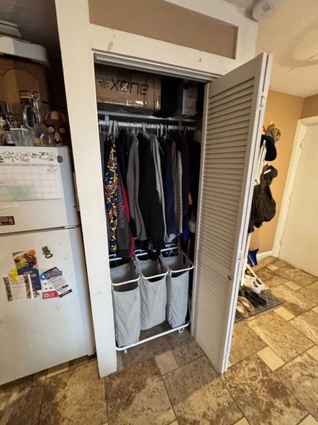 Building Photo - WOW!!!!  GREAT DEAL!  1 BEDROOM ON ALLSTON/BRIGHTON LINE AVAIL 9/1