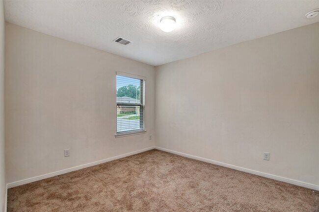 Building Photo - 9403 Castillo Ct