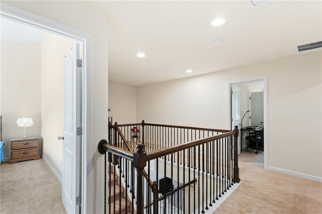 Building Photo - 4275 Almanor Cir