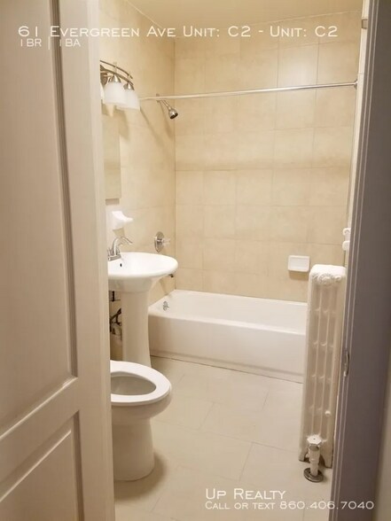 Building Photo - 59-61 Evergreen Ave