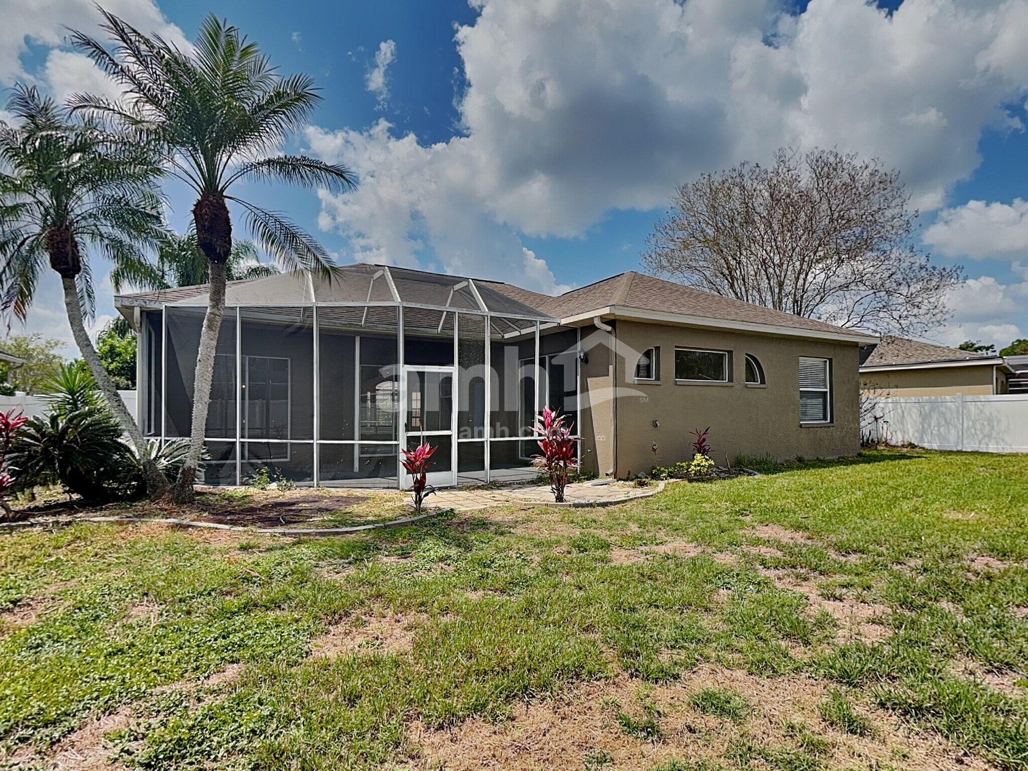 Building Photo - 4817 76th Ct E