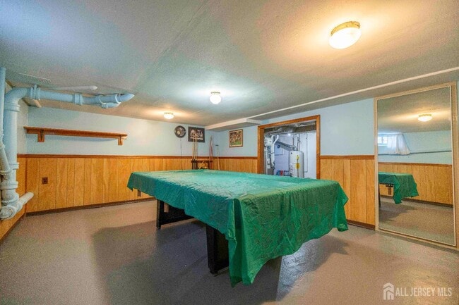 Building Photo - 301 Central Ave