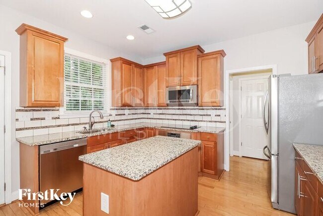 Building Photo - 2023 Barrett Knoll Cir