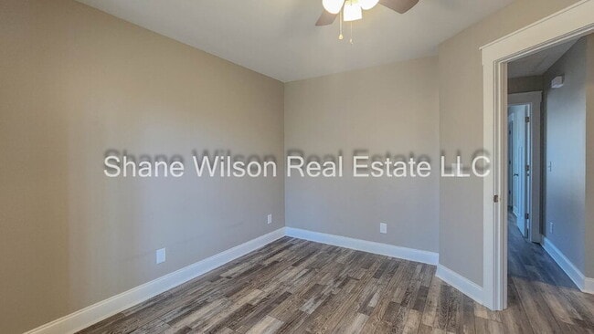 Building Photo - 3263 Chattanooga Rd