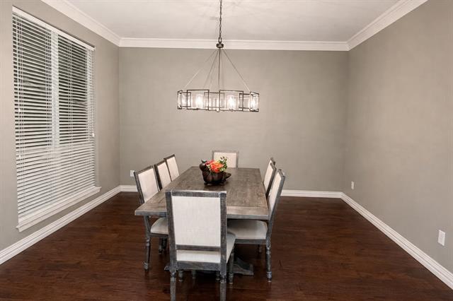 Building Photo - 7357 Golf Club Dr