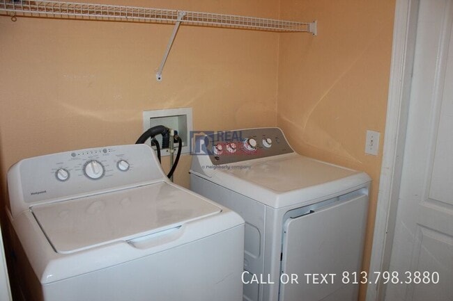 Building Photo - 452 Westchester Hills Ln