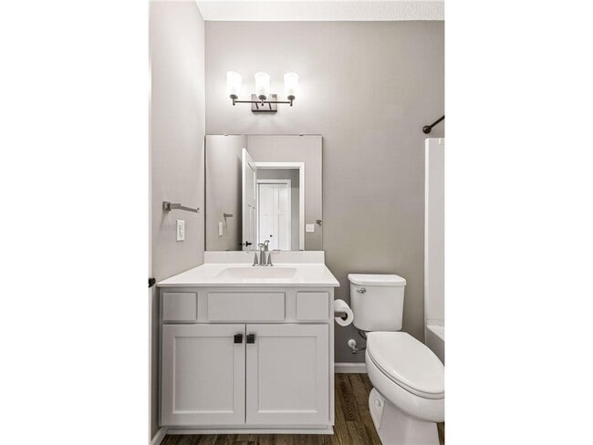 Building Photo - 16122 Estate Ln