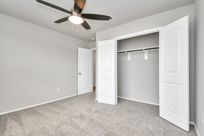 Building Photo - 13967 Leigh Lake Ln