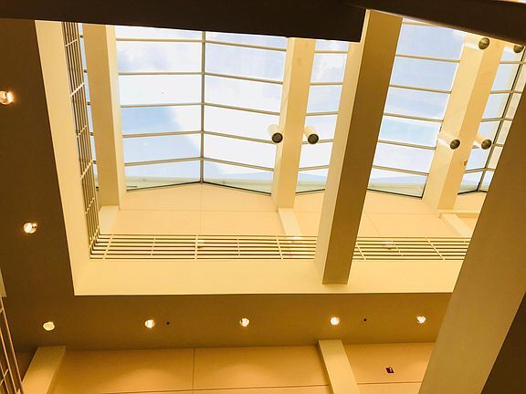 skyline - 127 N Tryon St