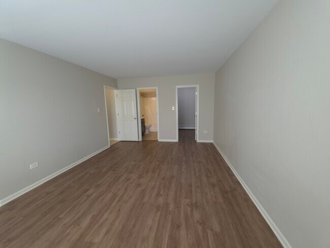 Building Photo - 1667 Kiowa Cir