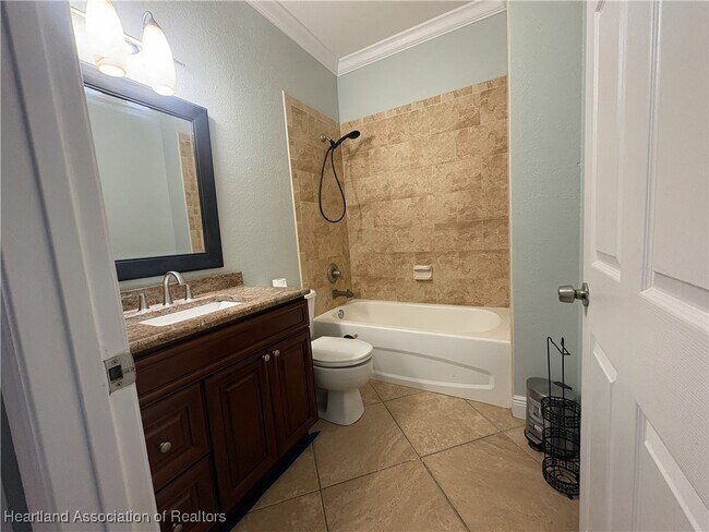 Building Photo - 5548 Castania Dr