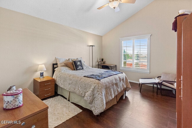 Building Photo - 3216 Tierra Palma Dr