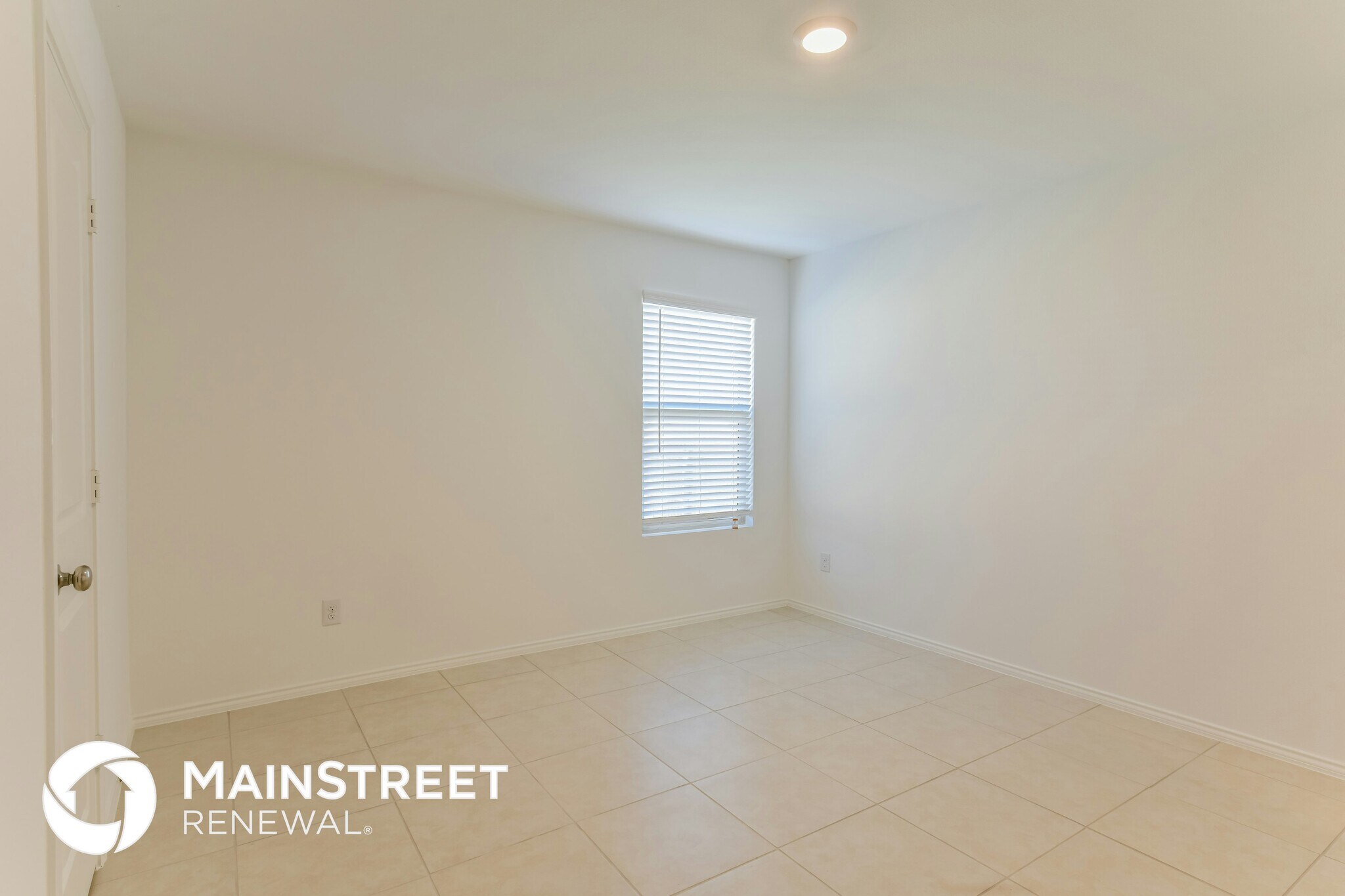 Building Photo - 332 Dry Cyn Wy